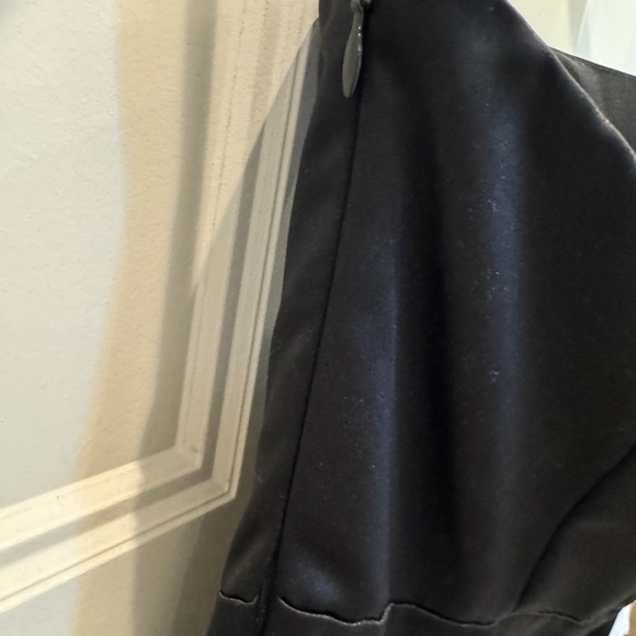 Strapless semi formal - Picture 6 of 7